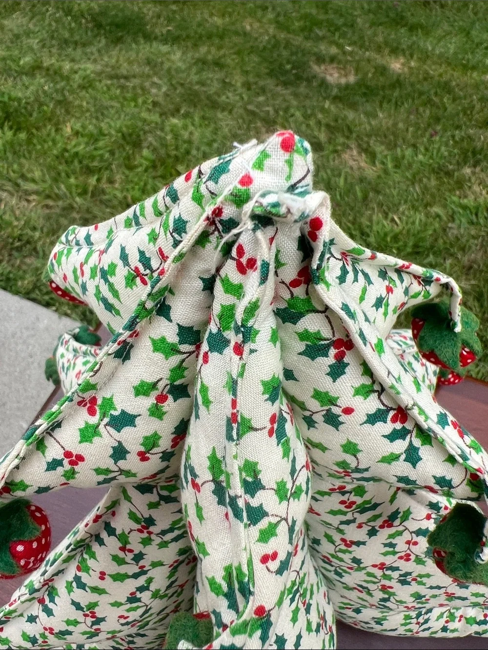 Vintage Kitsch 3D Stuffed Holly Berry Fabric Christmas Tree with Strawberries